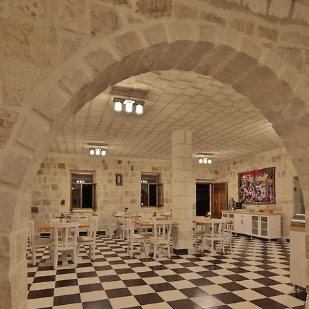 Jacob's Cave - Cappadocia Hotel 2*