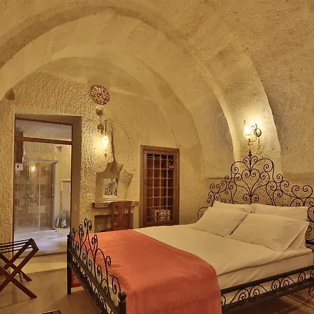 Jacob's Cave - Cappadocia 2*