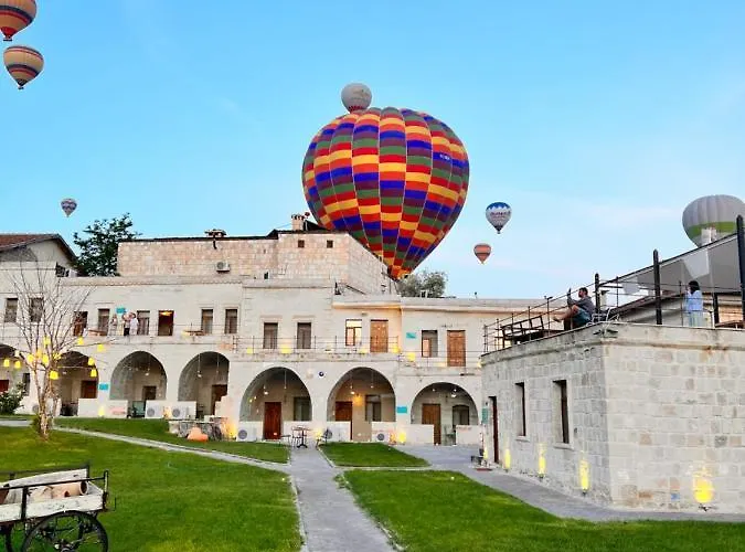 Jacob's Cave - Cappadocia Hotel 2*