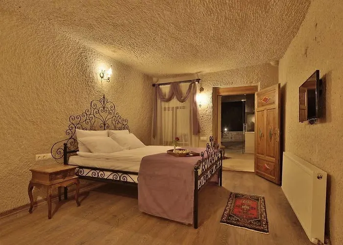 Hotel Jacob's Cave - Cappadocia 2*